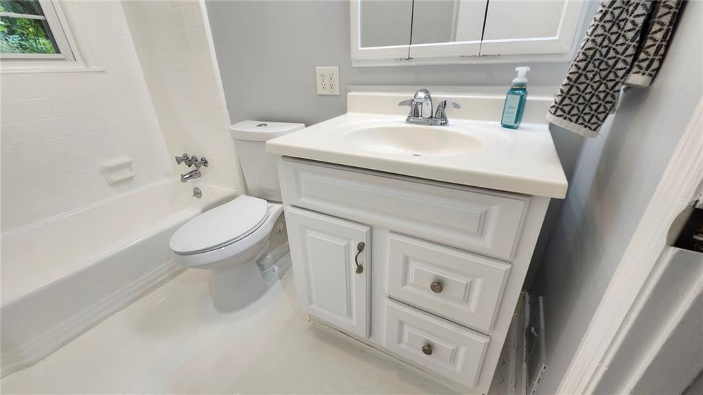 Eastwood Forrest - Residential Lease