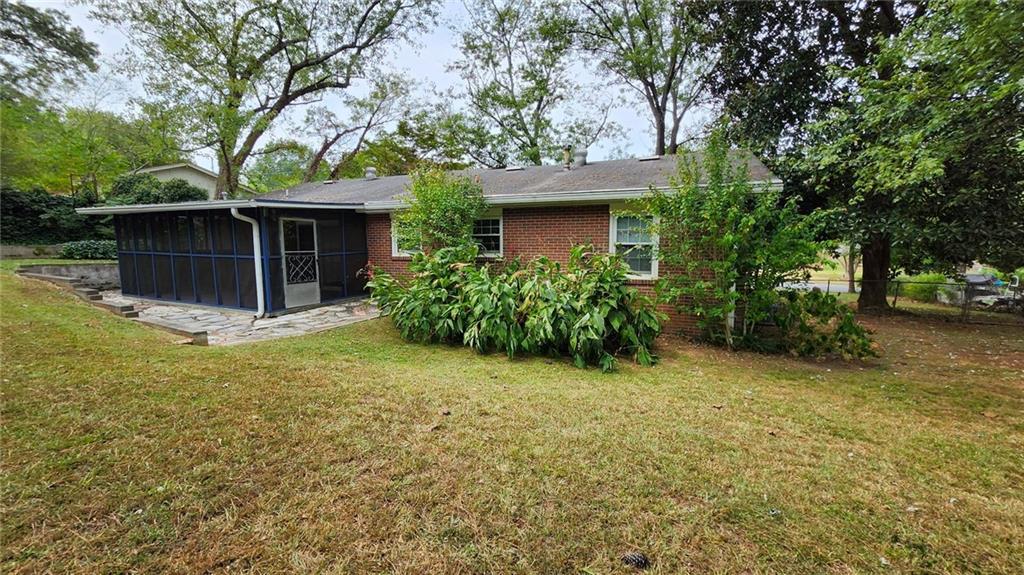 Eastwood Forrest - Residential Lease