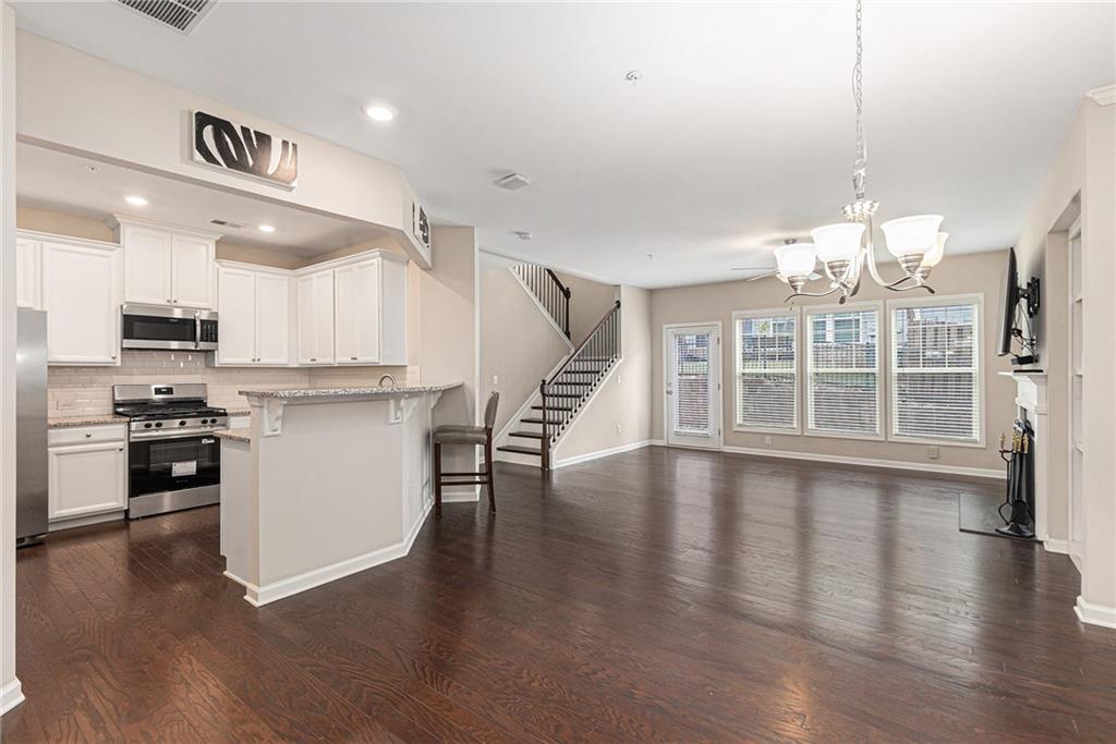 533 Coral Street