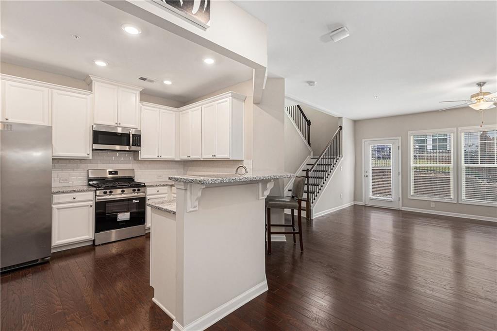 533 Coral Street