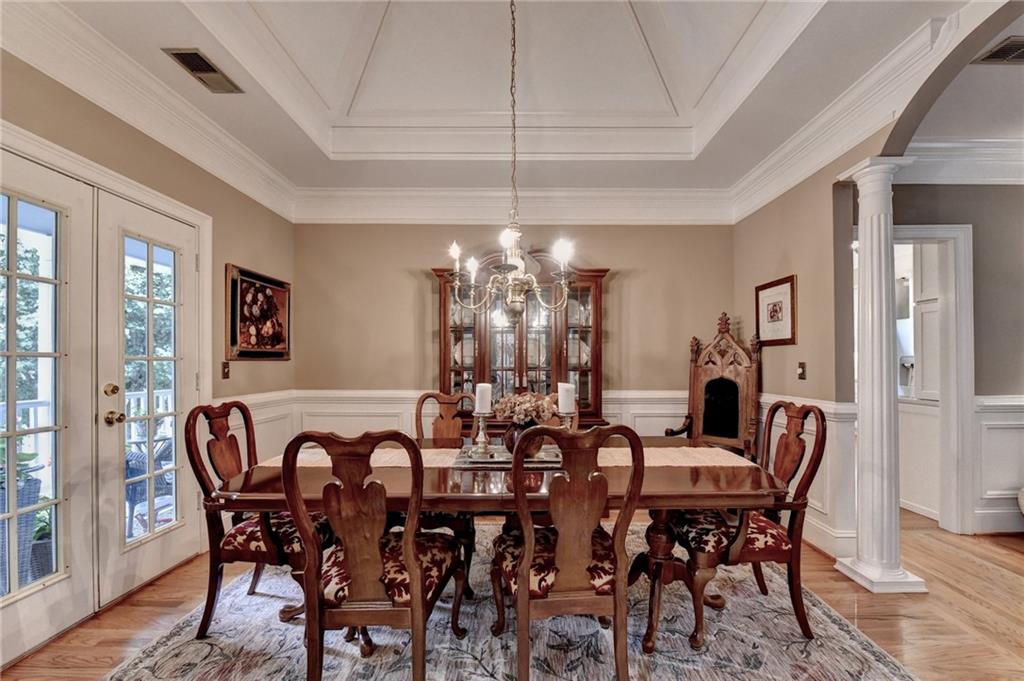 5365 Cottage Farm Road