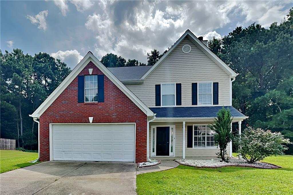 Charming 3 bed, 2.5 bath, 2,006 sqft home in Dacula! Open kitchen concept with updated counters and a spacious living room. Primary suite with attached bathroom. Spacious backyard, great for gatherings! Pets accepted on a case by case basis. Additional admin fees apply. The Fireplace is decorative. Schedule your showing today! This home is as-is.
LEASE TERM:1-2 years
This home may be located within a Homeowners Association (HOA) community. If so, residents will be responsible for adhering to all HOA rules and regulations. Please contact your agent or landlord's agent for more information.