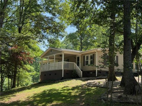 Homes For Sale - 7911 Belton Bridge Road<br/> Hall County, Lula, GA 30554