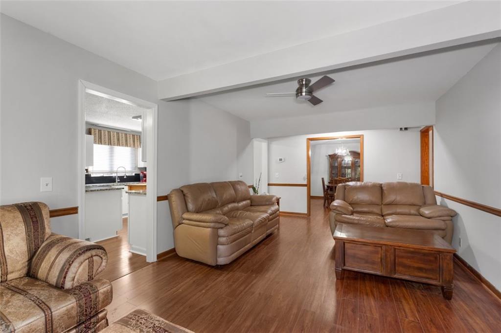 5934 S Deshon Court, Lithonia, Georgia image 7