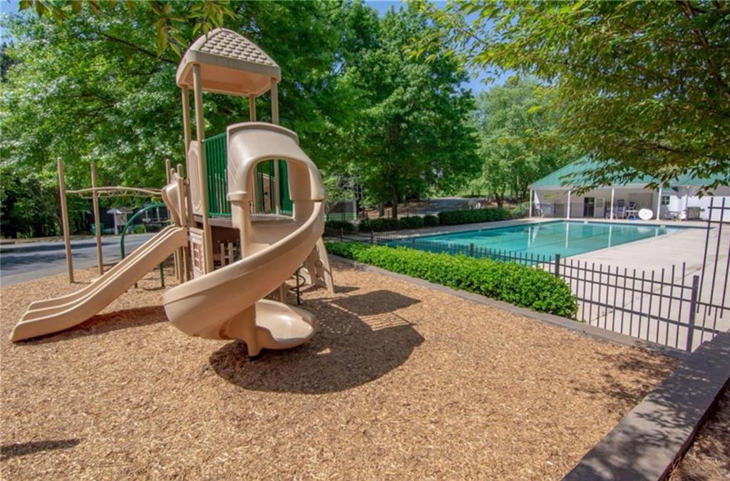 4785 Pomarine Circle