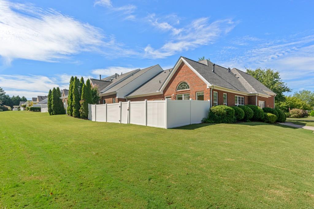 5485 Villa Lake Court, Suwanee, Georgia image 34