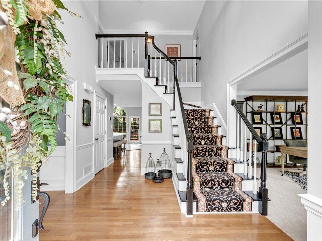 5625 Brookstone Drive, Acworth, Georgia image 3