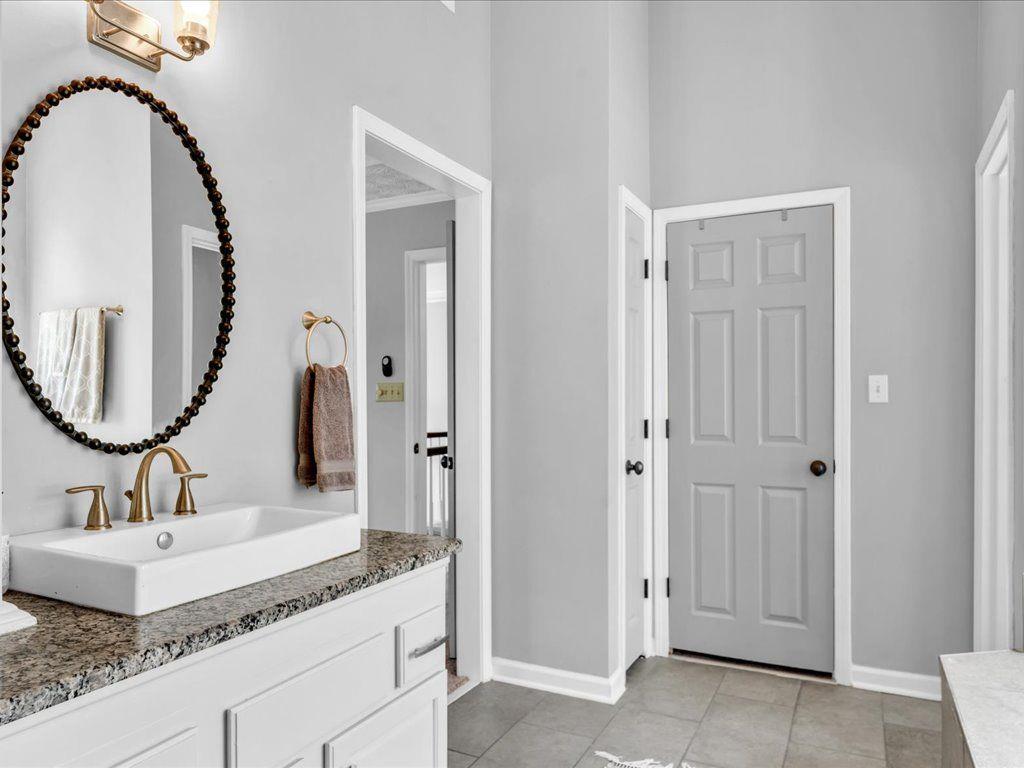 5625 Brookstone Drive, Acworth, Georgia image 22