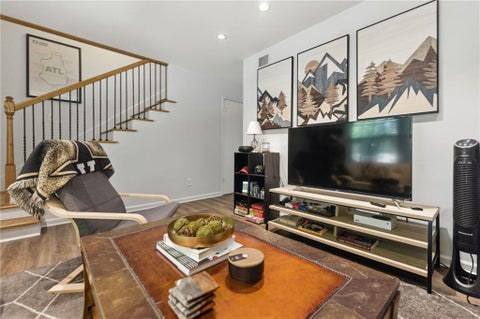Condo For Sale - 3 Arpege Way<br/> Atlanta, GA 30327