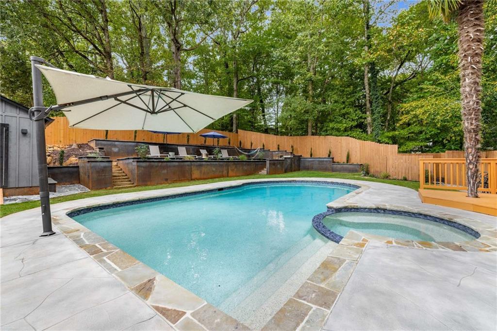 Mountain Creek - Residential