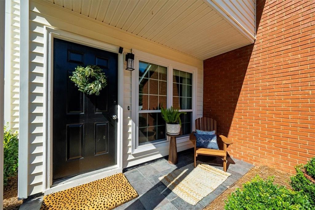 Avensong - Residential Lease