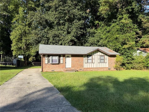 Homes For Sale - 1345 Labelle Street<br/> Clayton County, Jonesboro, GA 30238