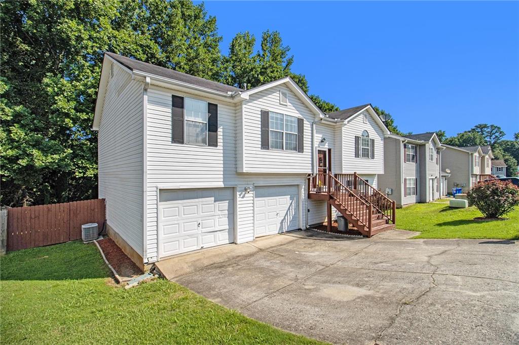 3372 Springside Ridge