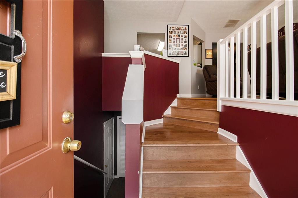 3372 Springside Ridge
