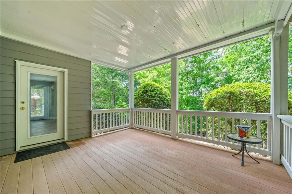 Sugar Hill, Georgia 30518, United States, 6 Bedrooms Bedrooms, ,5 BathroomsBathrooms,Residential,Active,123949