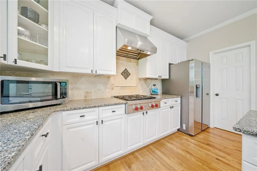 Sugar Hill, Georgia 30518, United States, 6 Bedrooms Bedrooms, ,5 BathroomsBathrooms,Residential,Active,123949