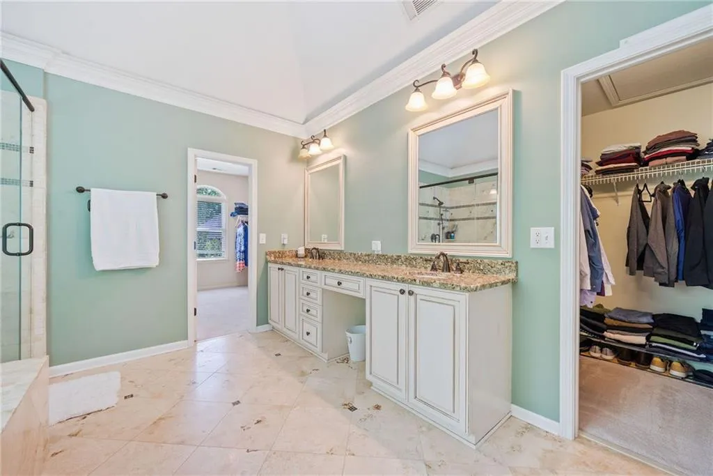 Sugar Hill, Georgia 30518, United States, 6 Bedrooms Bedrooms, ,5 BathroomsBathrooms,Residential,Active,123949