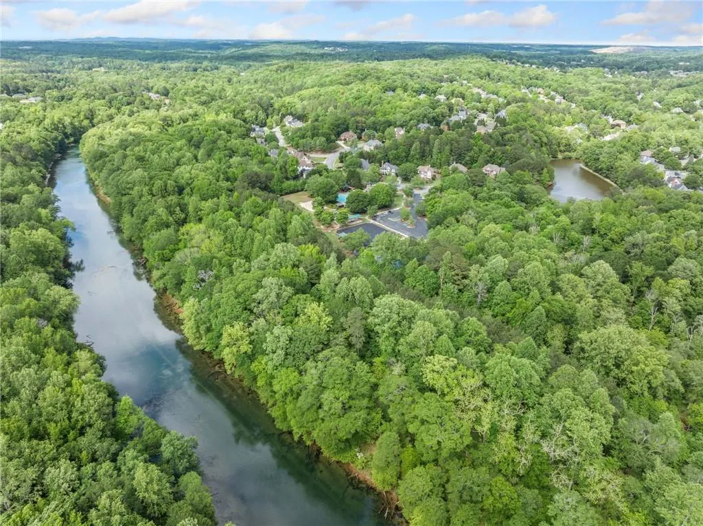 Sugar Hill, Georgia 30518, United States, 6 Bedrooms Bedrooms, ,5 BathroomsBathrooms,Residential,Active,123949