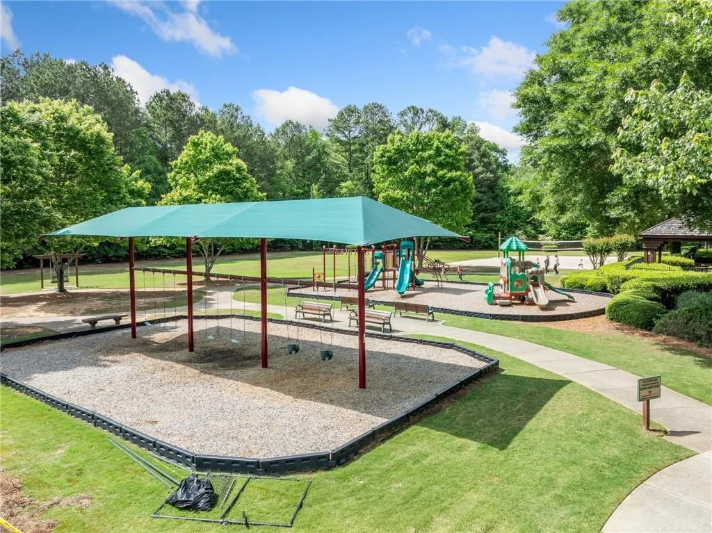 Sugar Hill, Georgia 30518, United States, 6 Bedrooms Bedrooms, ,5 BathroomsBathrooms,Residential,Active,123949