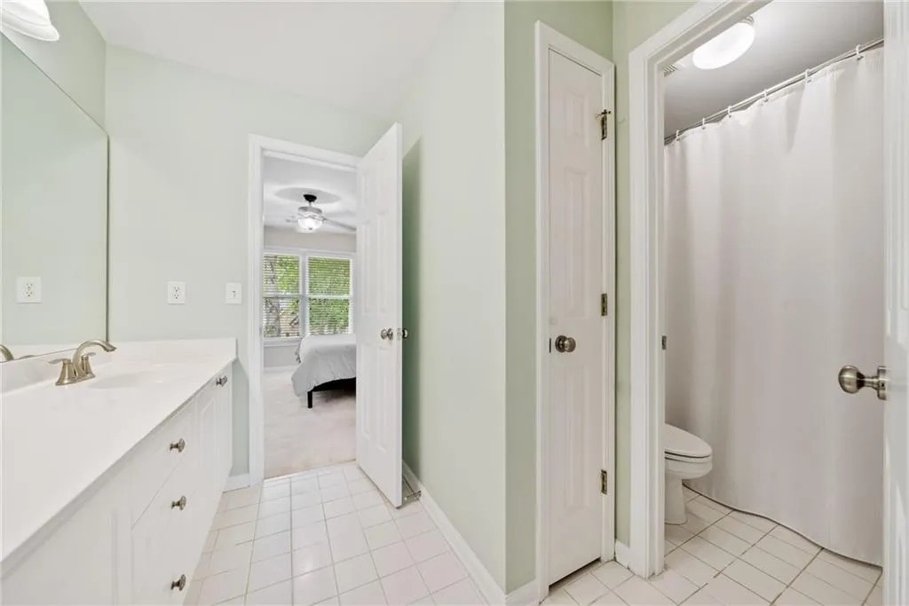 Sugar Hill, Georgia 30518, United States, 6 Bedrooms Bedrooms, ,5 BathroomsBathrooms,Residential,Active,123949