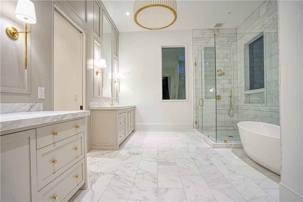 4550 Jolyn Place, Sandy Springs, Georgia image 20