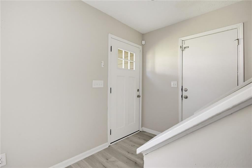 5570 Downs Way