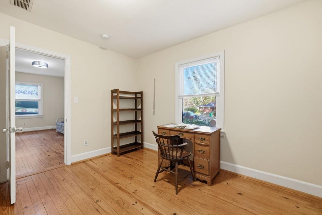 2518 Pine Lake Place