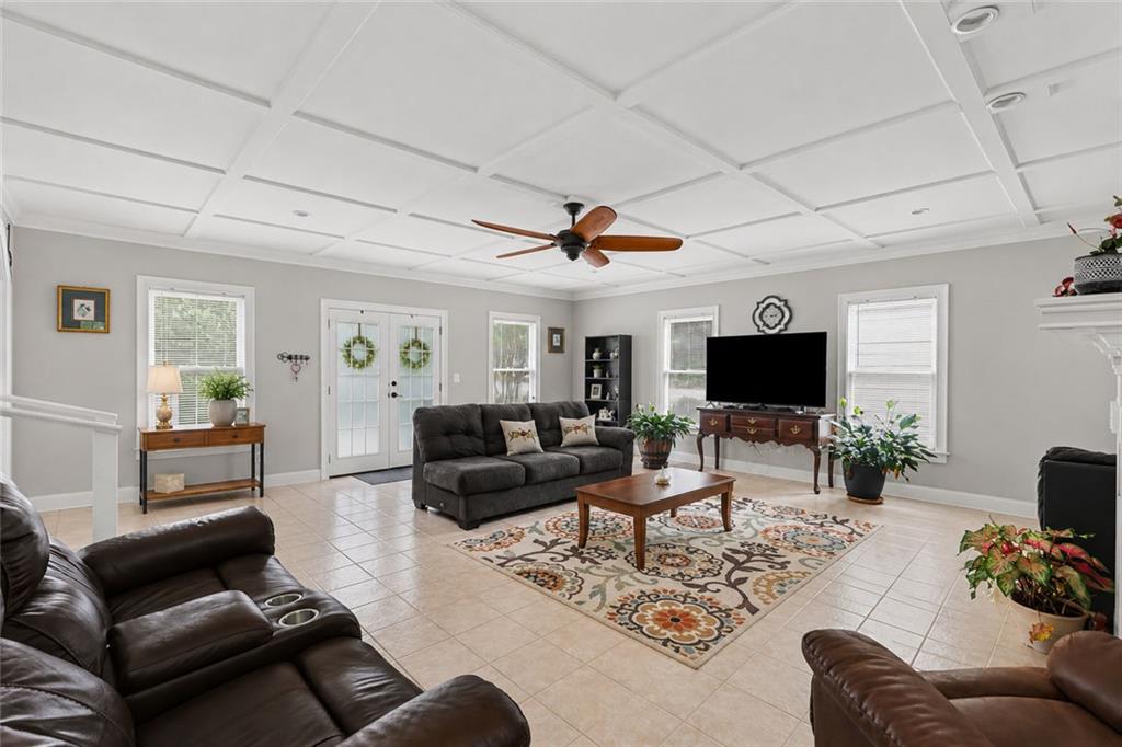 listing-image