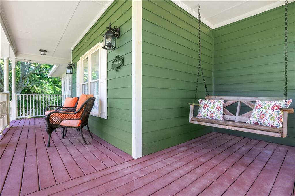 940 Planters Place, Loganville, Georgia image 4