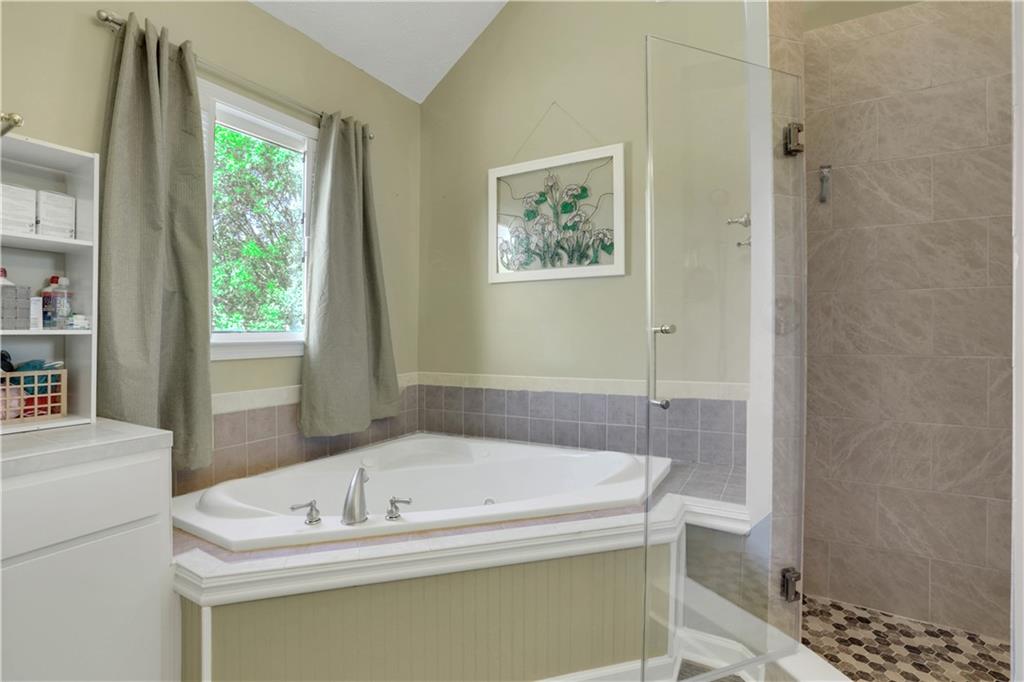 940 Planters Place, Loganville, Georgia image 36