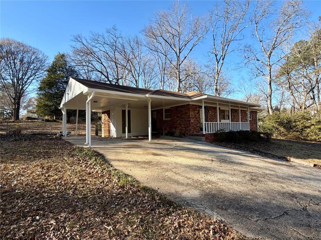 1648 Hammond Woods Circle SW