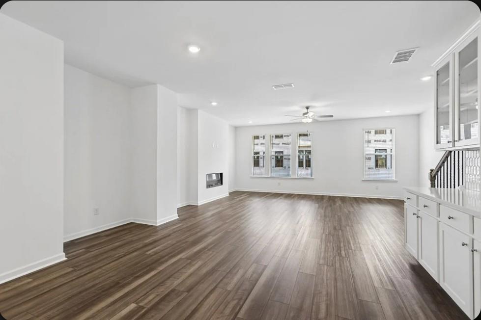 627 Oak Bluff Drive