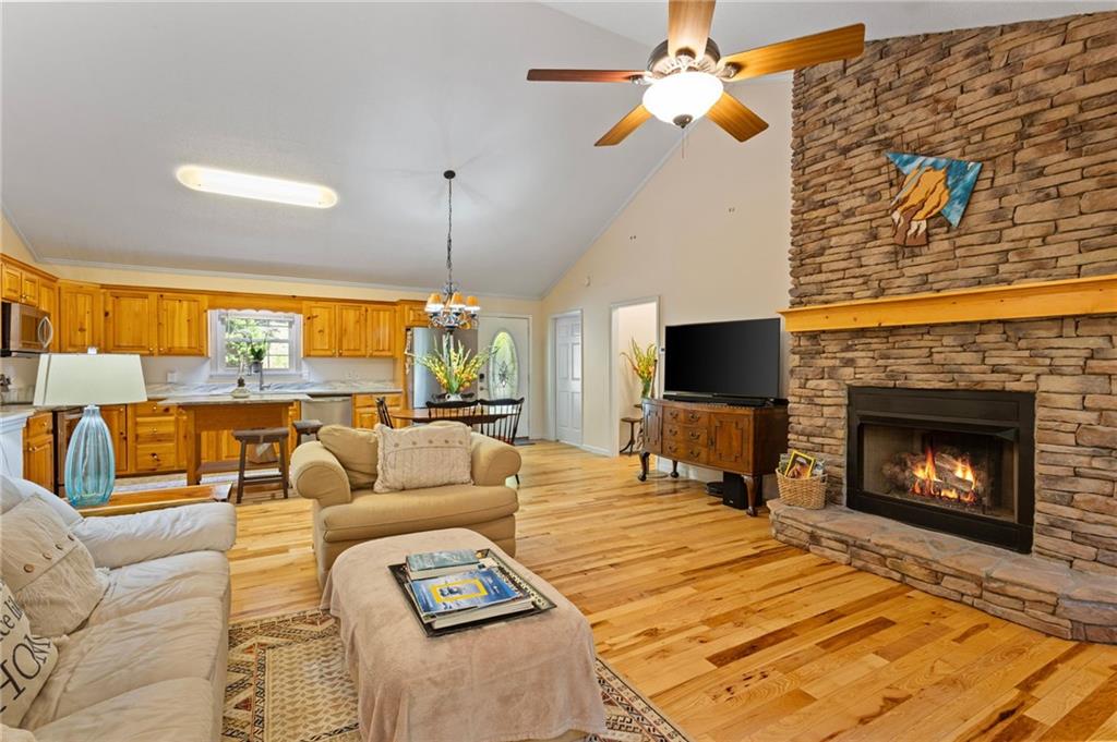 1903 Bell Eagle Drive