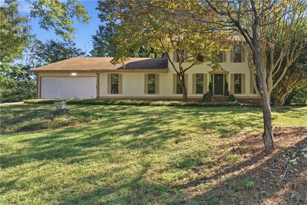 528 Chanterella Road SW