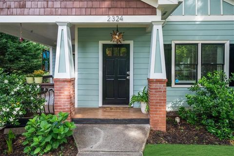 2324 Oakview Road NE Atlanta GA 30317