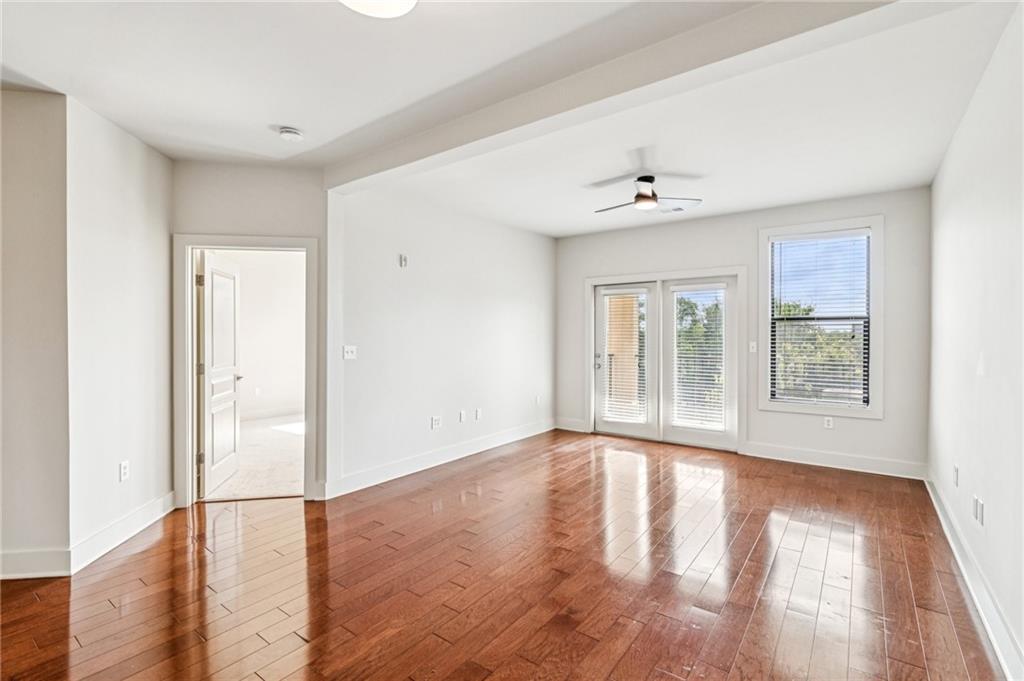 799 Hammond Drive 325