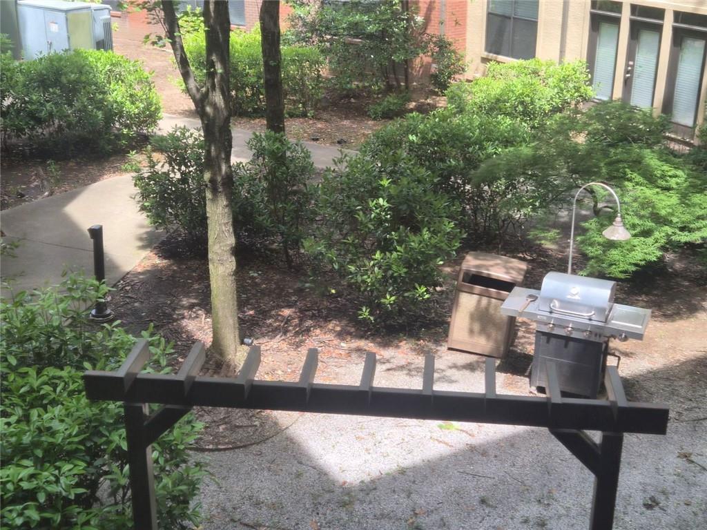 400 17th Street NW 1233