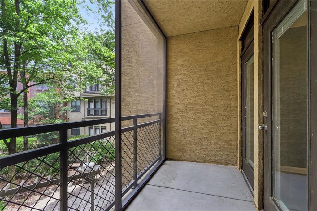 400 17th Street NW 1233