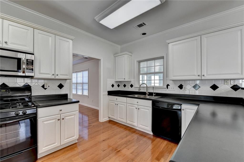 1824 Kristen Court, Suwanee, Georgia image 18
