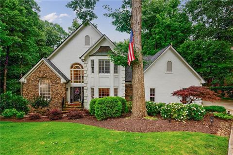 Photo of 525 Avala Court, Johns Creek, GA 30022 (MLS # 7597010)