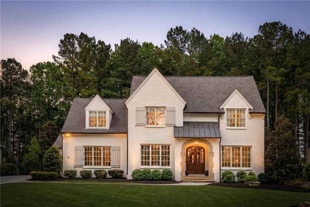 688 Crescent River Pass