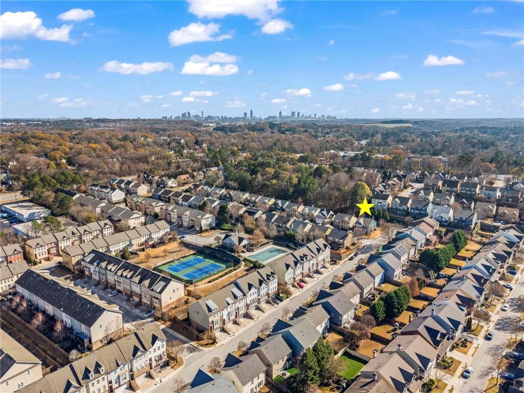 2043 Village Crest Drive NW