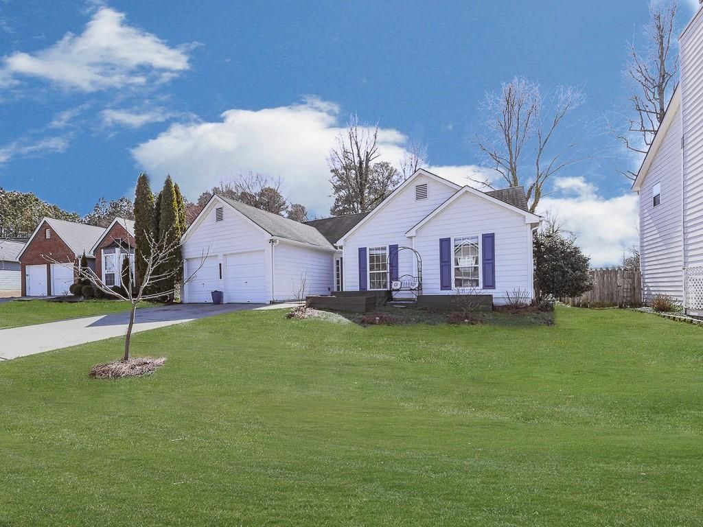 Photo of 4429 Grove Drive NW, Acworth, GA 30101 (MLS # 7727732)