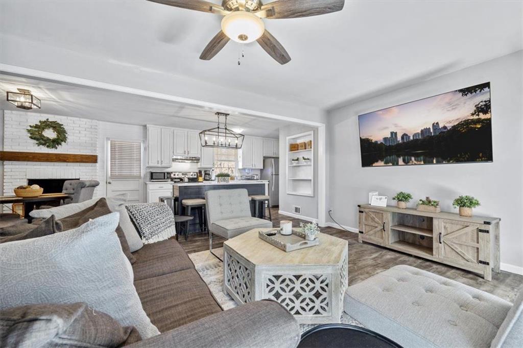 4283 Hiram Lithia Springs Road SW