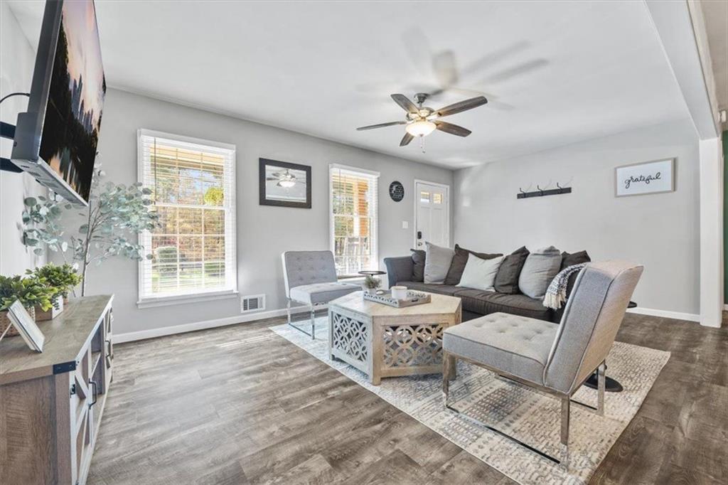 4283 Hiram Lithia Springs Road SW