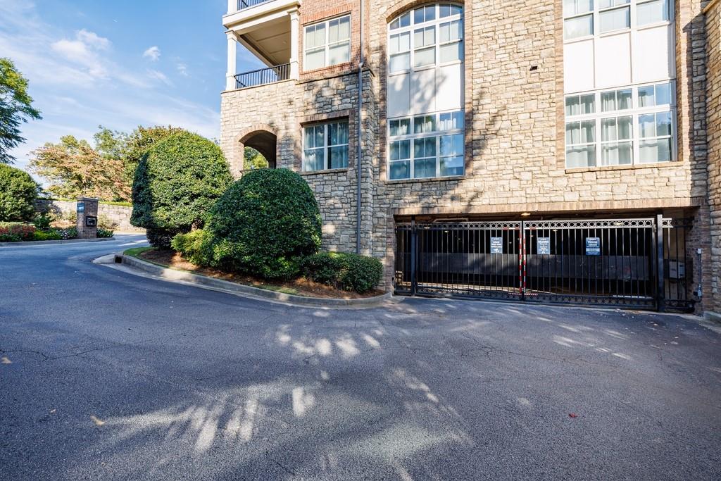 Harper on Piedmont - Residential