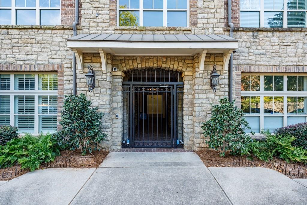 Harper on Piedmont - Residential