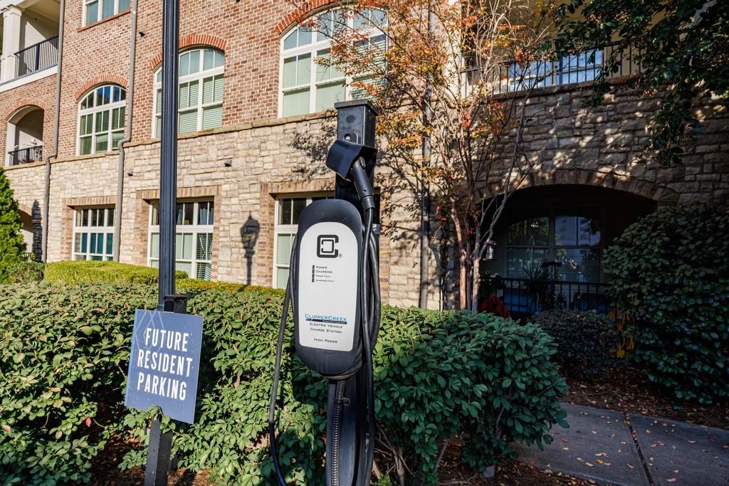 Harper on Piedmont - Residential