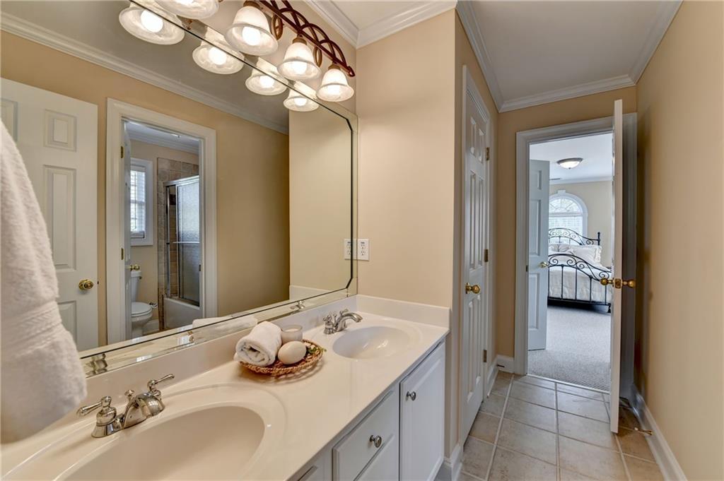 Nesbit Lakes - Residential