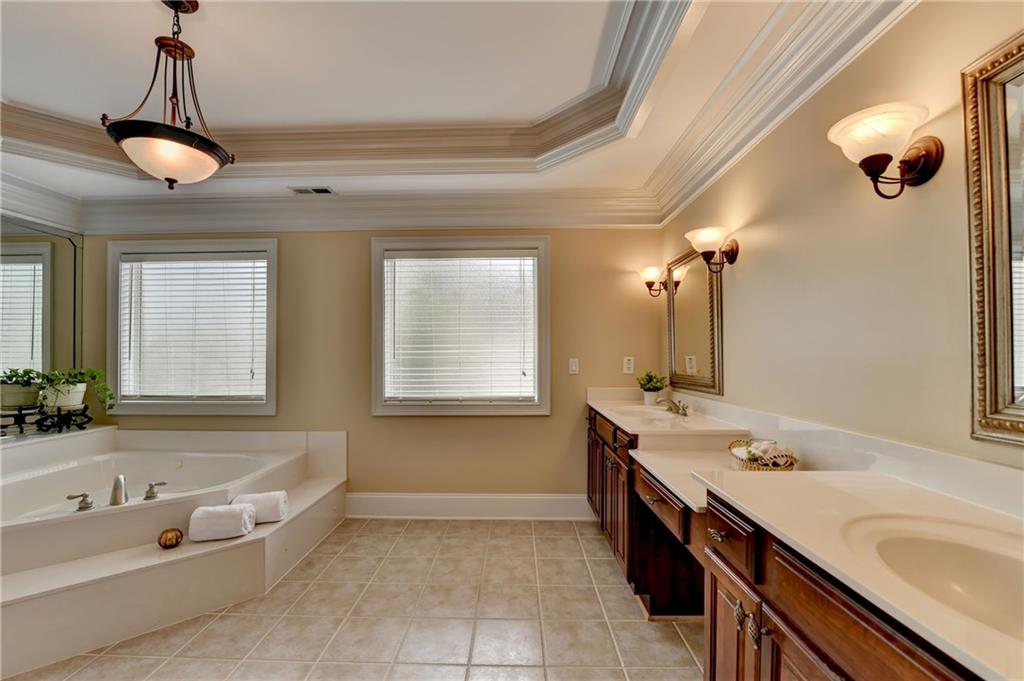 Nesbit Lakes - Residential